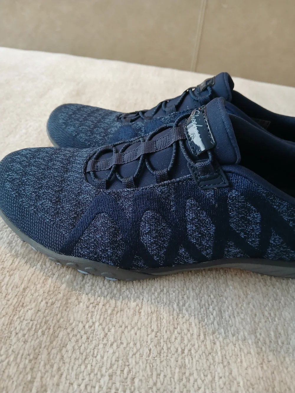 •Skechers• Air-Cooled Memory Foam Relaxed Fit Navy Slip-On Athletic Shoes